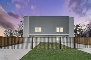 7413 N Star St, Houston, TX 77088 - Photo 1