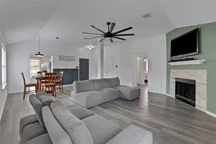 219 Cape Conroe Dr, Montgomery, TX 77356 - Photo 3