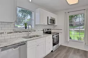 219 Cape Conroe Dr, Montgomery, TX 77356 - Photo 5