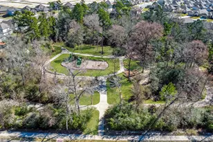 151 Doe Run Dr, Huntsville, TX 77320 - Photo 35