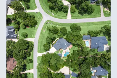 8961 Fallsbrook Court, Conroe, TX 77302 - Photo 43