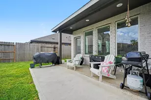 13716 Windward Mist Dr, La Marque, TX 77568 - Photo 31