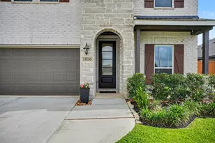 13716 Windward Mist Dr, La Marque, TX 77568 - Photo 3