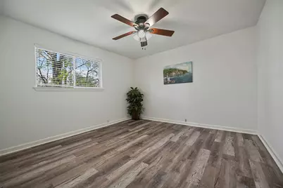 7510 Shadyvilla Lane #23, Houston, TX 77055 - Photo 13