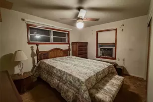 409 Midway Dr, Baytown, TX 77521 - Photo 19