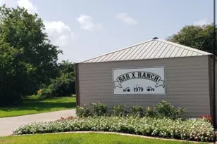 652 Pony Trail, Angleton, TX 77515 - Photo 1