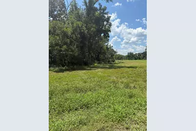 652 Pony Trail, Angleton, TX 77515 - Photo 3