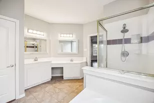 1906 Blue Water Bay Dr, Katy, TX 77494 - Photo 17