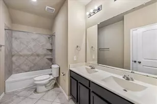 9031 Sweet Blue Jasmine Ln, Humble, TX 77338 - Photo 19