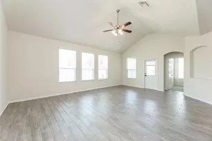 2293 Garden Square Path, Spring, TX 77386 - Photo 9