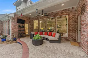 130 E Fairbranch Cir, The Woodlands, TX 77382 - Photo 41