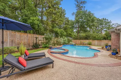 130 E Fairbranch Circle, The Woodlands, TX 77382 - Photo 43