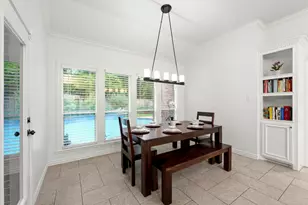 130 E Fairbranch Cir, The Woodlands, TX 77382 - Photo 23