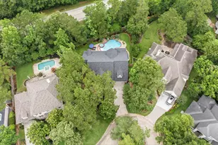 130 E Fairbranch Cir, The Woodlands, TX 77382 - Photo 47