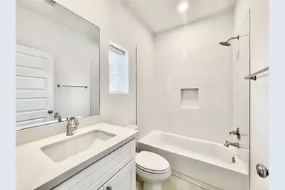 7711 Westside Villas Lane, Houston, TX 77055 - Photo 7