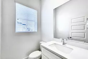 7711 Westside Villas Ln, Houston, TX 77055 - Photo 21