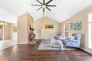 3410 E Heatherock Cir, Sugar Land, TX 77479 - Photo 5