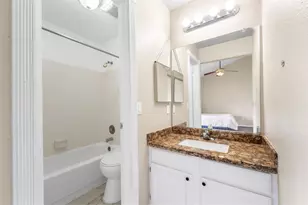 3410 E Heatherock Cir, Sugar Land, TX 77479 - Photo 15