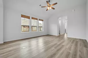 16327 Tawny Emperor Dr, Humble, TX 77346 - Photo 17
