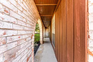 4711 Carbrook Ct, Spring, TX 77388 - Photo 3