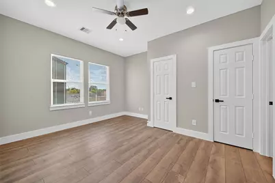 2109 Marnel Road #C, Houston, TX 77055 - Photo 11