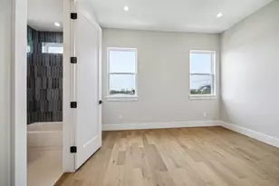 2218 Dennis St, Houston, TX 77004 - Photo 33