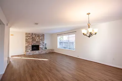 2627 The Highlands Drive, Sugar Land, TX 77478 - Photo 3