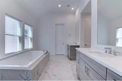 4947 Rusk Street, Houston, TX 77023 - Photo 9