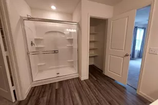 1024 Long Bay Ct, Brookshire, TX 77423 - Photo 9