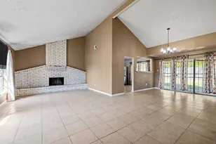 12731 Fern Forest Dr, Houston, TX 77044 - Photo 5