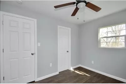 7919 Brays Street #C, Houston, TX 77012 - Photo 7