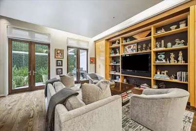 20 Eaton Square, Houston, TX 77027 - Photo 19