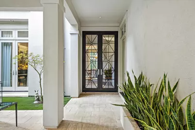 20 Eaton Square, Houston, TX 77027 - Photo 5