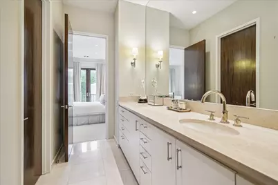 20 Eaton Square, Houston, TX 77027 - Photo 29