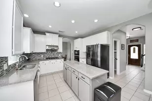 2014 Orchard Spring Dr, Pearland, TX 77581 - Photo 9