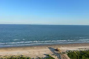 801 E Beach Dr, Galveston, TX 77550 - Photo 15