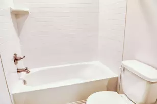 410 Magnolia St, Richwood, TX 77566 - Photo 13