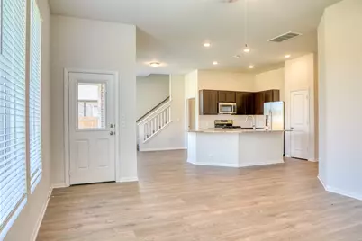 410 Magnolia Street, Richwood, TX 77566 - Photo 5