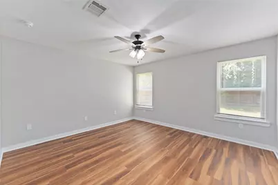 8617 Clarington Street, Houston, TX 77016 - Photo 13