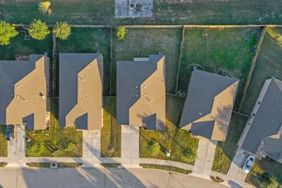 8985 Oval Glass Street, Conroe, TX 77304 - Photo 31