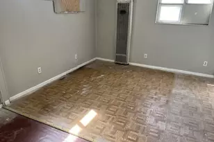 917 Nelson St, Borger, TX 79007 - Photo 9