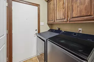 516 S Post Oak Ln, Houston, TX 77056 - Photo 23