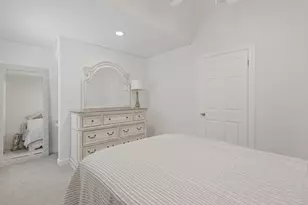 9400 Doliver Dr, Houston, TX 77063 - Photo 19