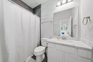 4011 Centre Glen Dr, Houston, TX 77043 - Photo 13