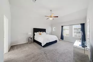 4011 Centre Glen Dr, Houston, TX 77043 - Photo 9