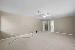 24915 Butterwick Dr, Spring, TX 77389 - Photo 17