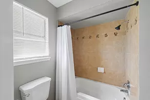 24915 Butterwick Dr, Spring, TX 77389 - Photo 23