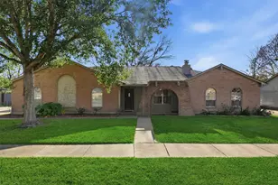 3735 Meadow Pl Dr, Houston, TX 77082 - Photo 11