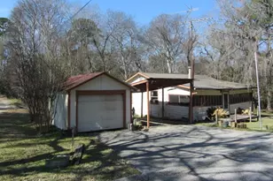 1 Lee Dr, Huntsville, TX 77320 - Photo 3