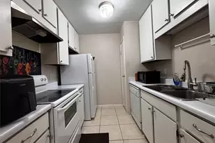 7900 N Stadium Dr, Houston, TX 77030 - Photo 3